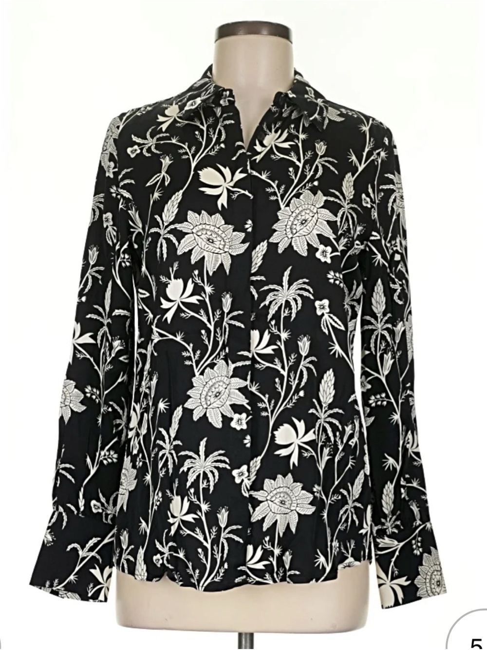 Elie Tahari Black and White Floral Button-Down Shirt 🌴COASTAL VACATION series 🌴😍